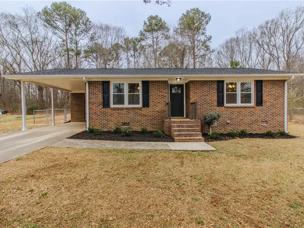 319 E Hampton Ave, Honea Path, SC 29654