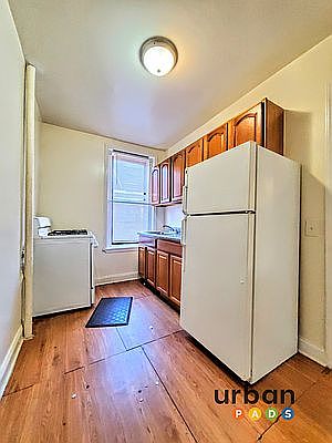 3rd image of 2516 Bedford Ave APT 1D