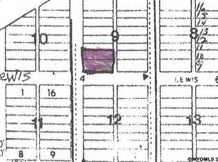 809 Lewis St, Edgerton, WY 82635