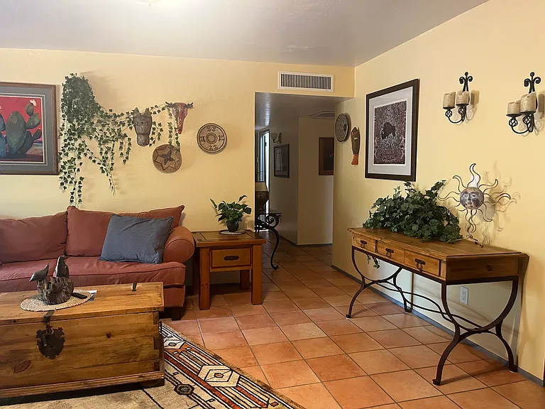 580 S Corpino De Pecho — Photo 10