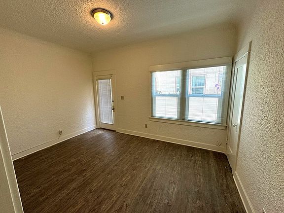 4th image of 37-57 N Catalina Evans #2090-43