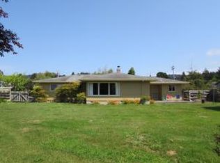 1727 Old Arcata Rd, Bayside, CA 95524