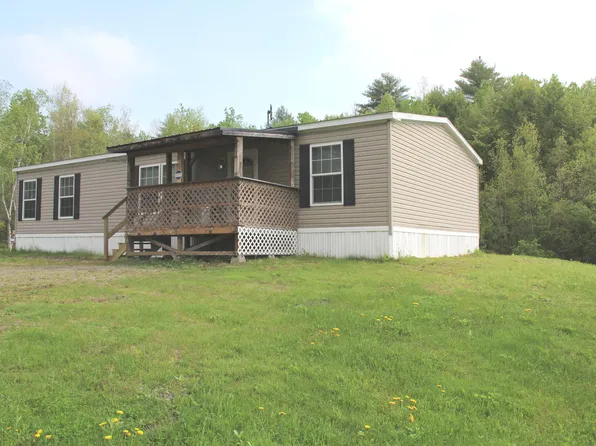 8 Back Road, Fairfield, ME 04937