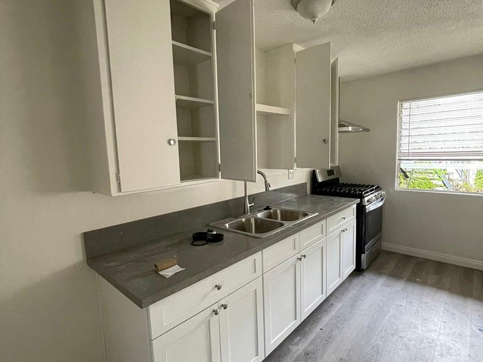 2nd image of 1015 W Garvey Ave N #21