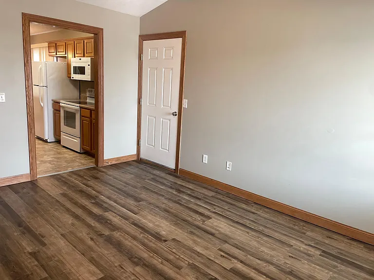 7364 Mercy Ln — Photo 10