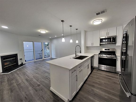 2nd image of 722 Edpas Rd