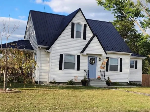 61 Mohawk Rd, Buckingham, VA 23921