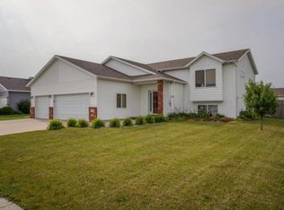 1601 18th Ave E, West Fargo, ND 58078