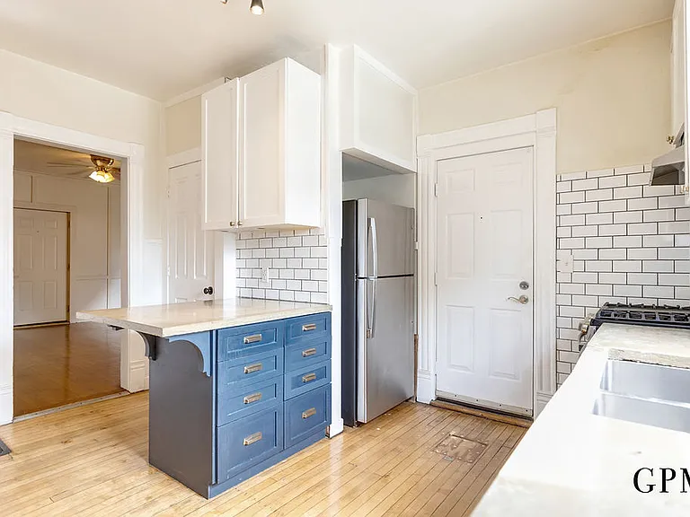 423 Barker Ave NW #1 — Photo 6