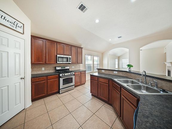 5th image of 5015 Bridgecrossing Ct