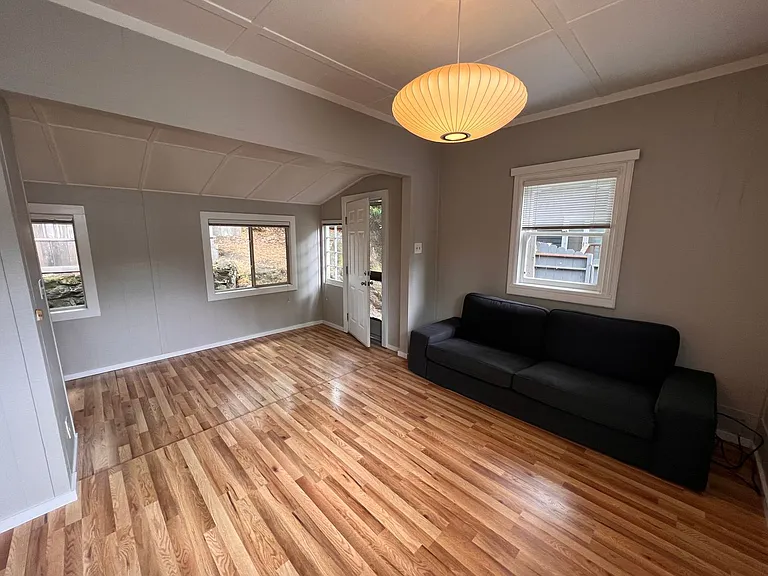 443 Center Blvd — Photo 4