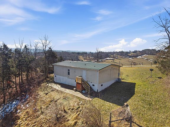 5th image of 5179 Deertrot Rd