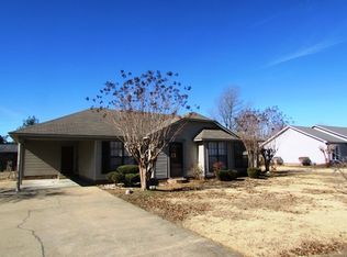 2785 Ward Dr, Dyersburg, TN 38024