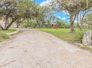 2939 Goat Hill Rd, Lakehills, TX 78063
