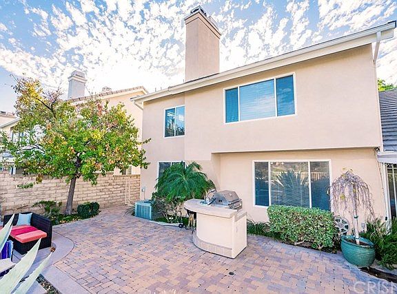 5th image of 27238 Trenton Pl