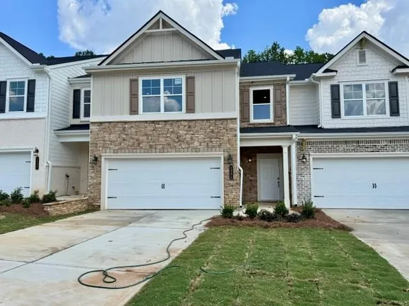 1231 Park Center Cir, Austell, GA 30168