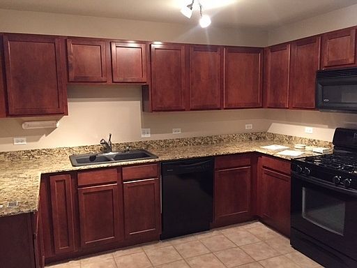 2nd image of 440 W Mahogany Ct Unit 610