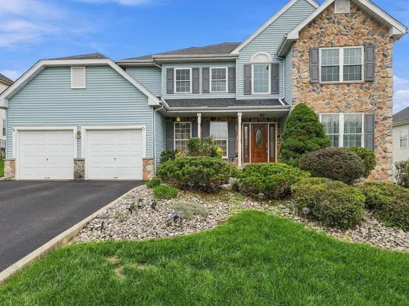 330 Grand Ave, Langhorne, PA 19047
