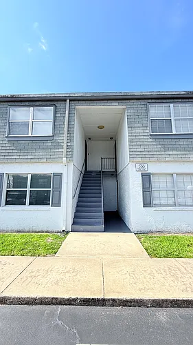 1000 S Semoran Blvd Photo 1
