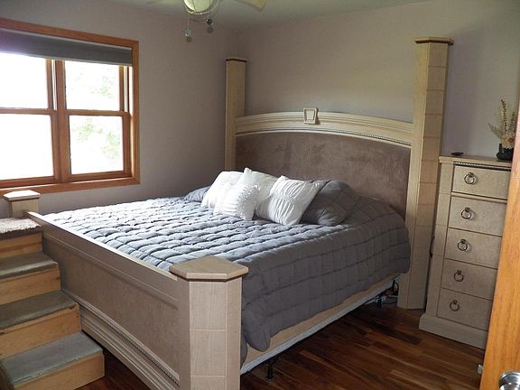 5th image of 4502 Ridge COURT