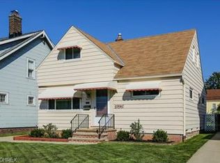 925 E 223rd St, Euclid, OH 44123