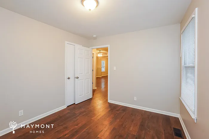 731 Inver Ln — Photo 9