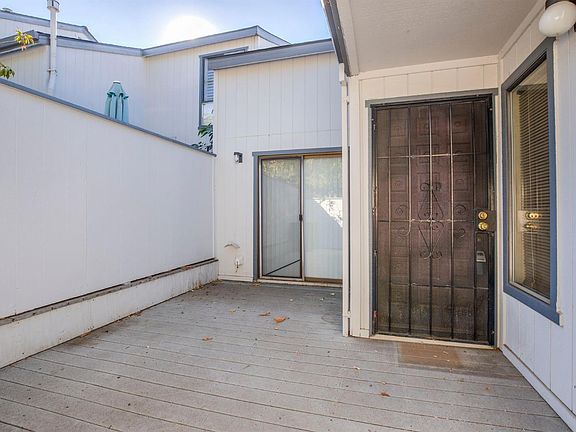 3rd image of 196 Rockwood Dr #2