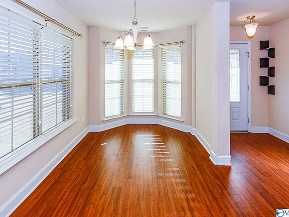 5th image of 1810 Clayton Cove Dr