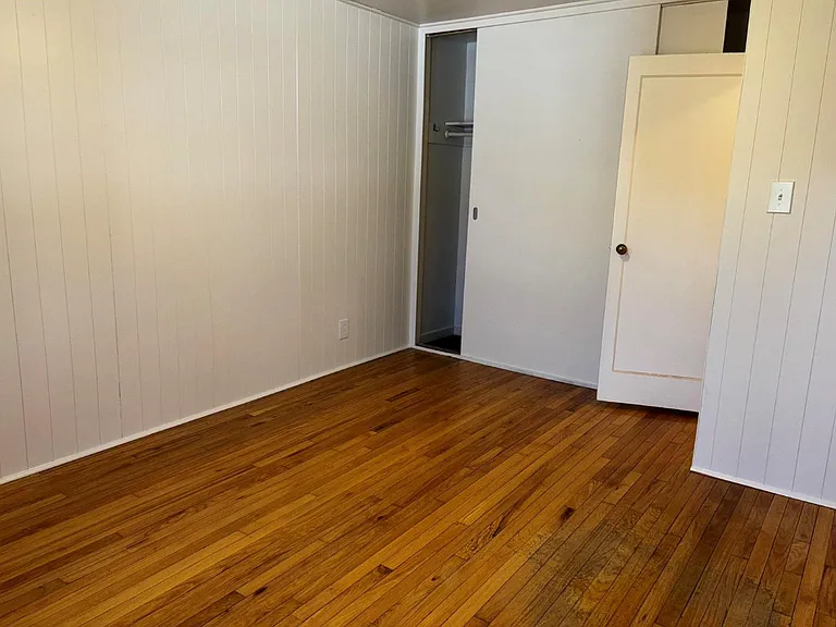 125 Bruning Ave #125 — Photo 6