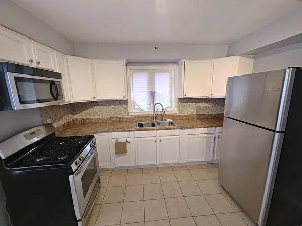 4326 Wabash Ave, Hammond, IN 46327