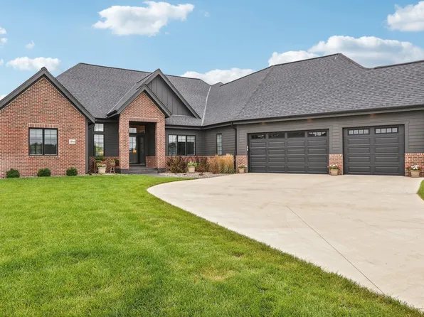 7594 Colonial Way, Verona, WI 53593