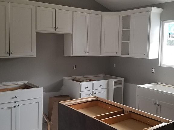 2nd image of 3155 10th St NW