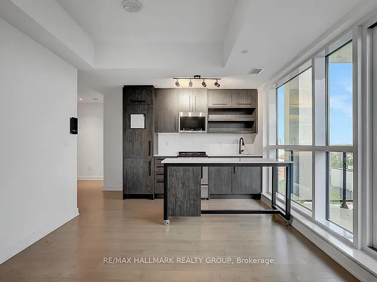 560 Rideau St #1106 — Photo 9