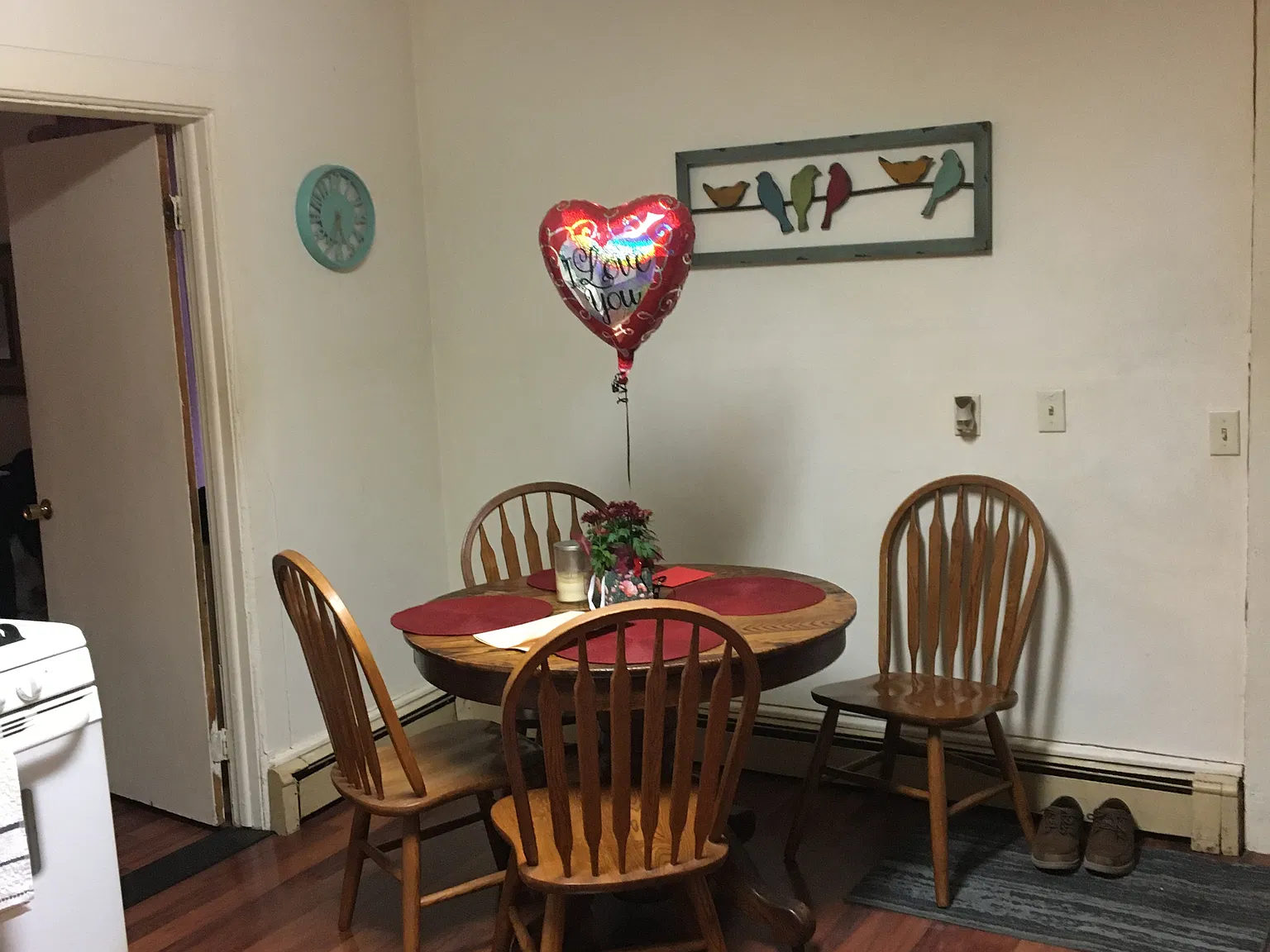 2 bed, $750 — Photo 2