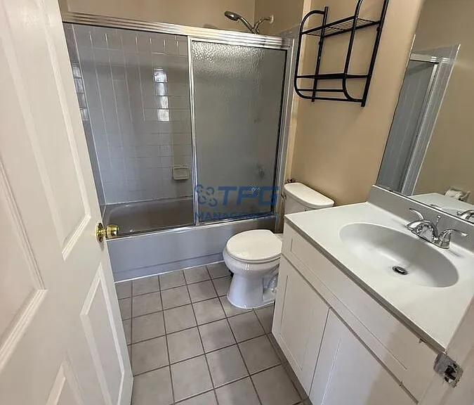 19 Newburgh Dr — Photo 10