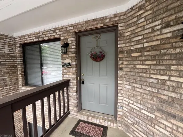 412 Liberty Pl, Archdale, NC 27263
