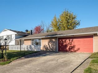 6801 Stillmore Dr, Englewood, OH 45322