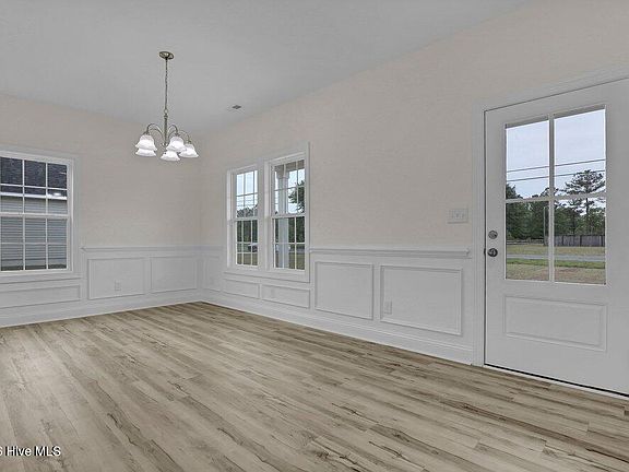 4th image of 467 Fowler Manning Road