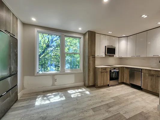 Rented by Ideal Properties Group | media 5