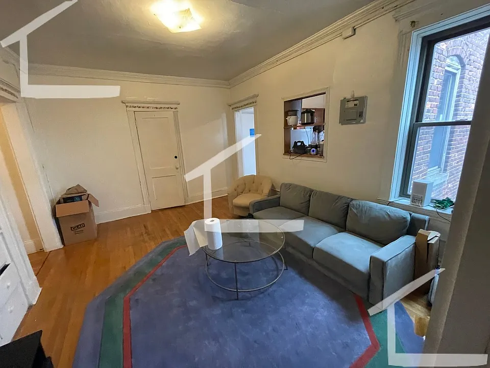 42 Park Vale Ave #6