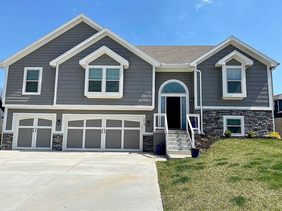 Front of House - Afternoon