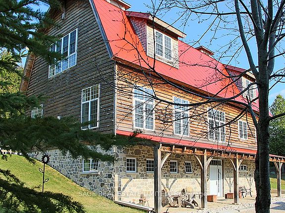 2nd image of 263299 Wilder Lake Rd