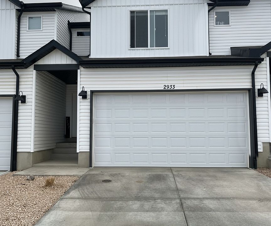 1st image of 2933 W Ezra Dr