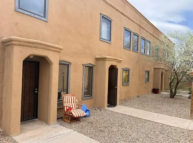 Building Photo - 913 Gusdorf Rd #4