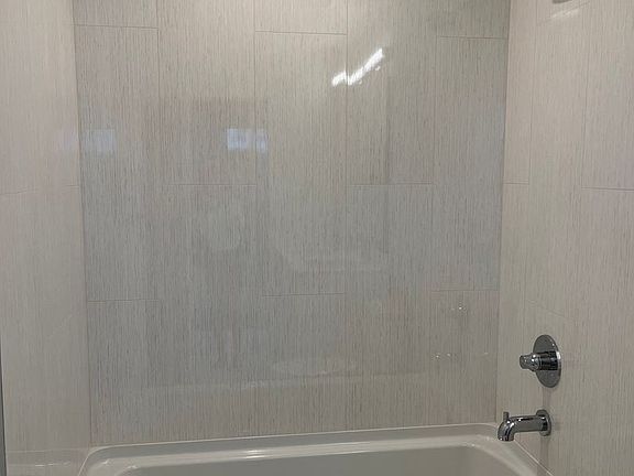 5th image of 7544 43rd Ave S Unit A
