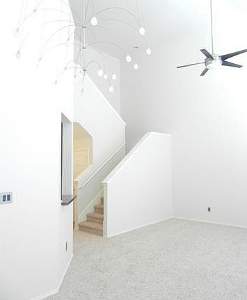 3rd image of 3257 Parma Ln