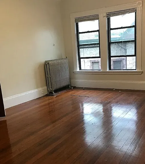 29 Quint Ave — Photo 5