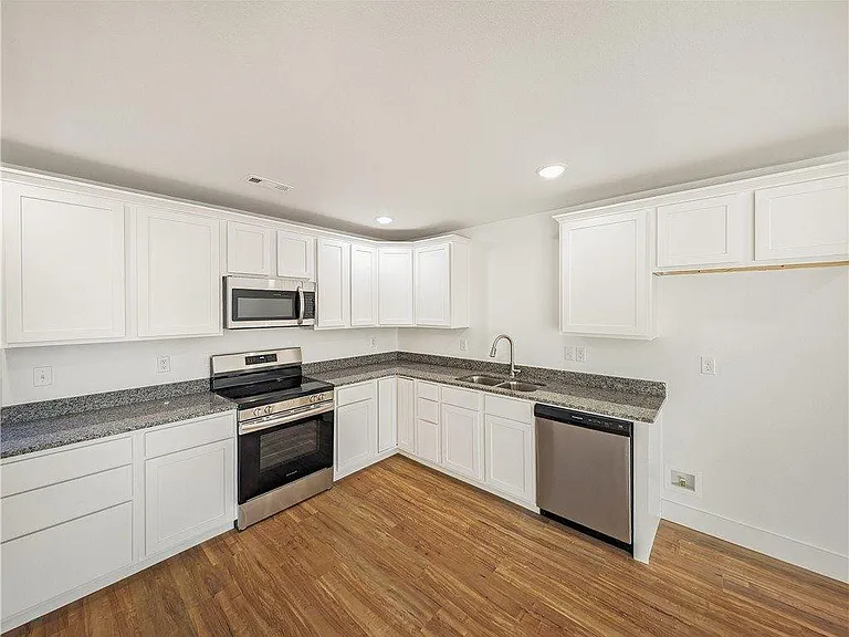 1206 Nedra Dr — Photo 8
