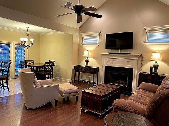 4th image of 101 Forest Creek Dr