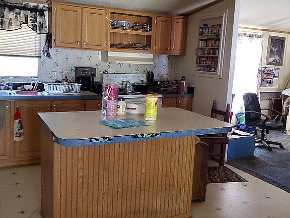 4th image of 104 Marcy Dr